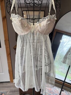 Victoria's Secret Ivory and Blush Lace Mesh Babydoll Chemise